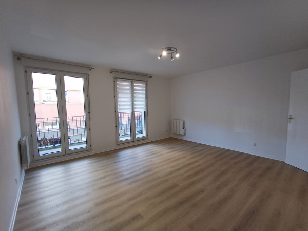 Offres de location Studio Poissy 78300